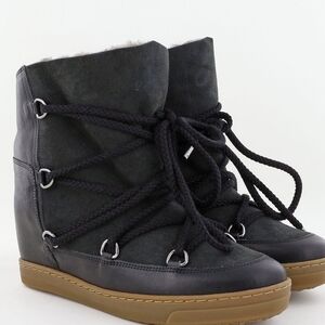Isabel Marant - Nowles shearling-trimmed leather ankle boot Great in Snow